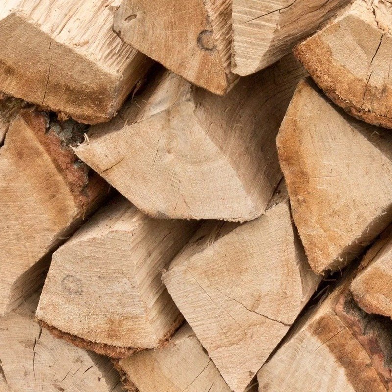 brennholz 20260816 120345 0.jpg Eichen-Kaminholz 25 cm – 500 kg ofenfertig